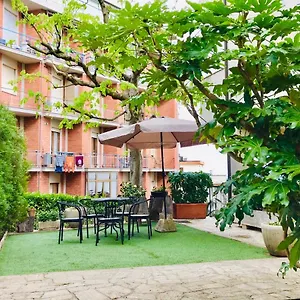 Enzo Lettings Appartamento